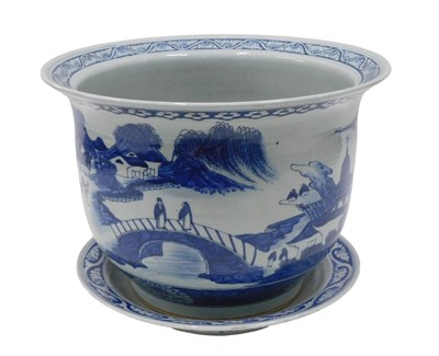 Lot 413 - A Chinese blue and white Qing porcelain...