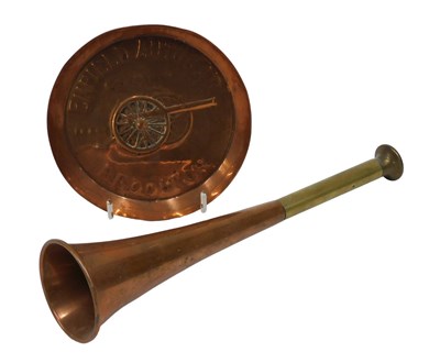 Lot 277 - An early 20thC copper and brass hunting...