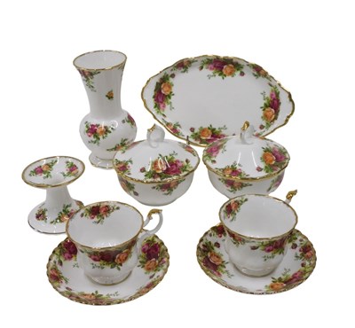 Lot 376 - Various Royal Albert Old Country Roses...