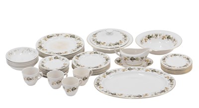 Lot 482 - A Royal Doulton Larchmont pattern part dinner...