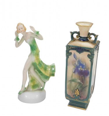 Lot 73 - A late 19thC Hadley's Worcester porcelain vase,...