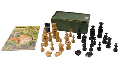 Lot 659 - A Staunton style boxwood chess set, to include...