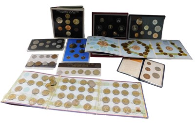 Lot 729 - Various coins, coin sets, etc., a 1992 proof...