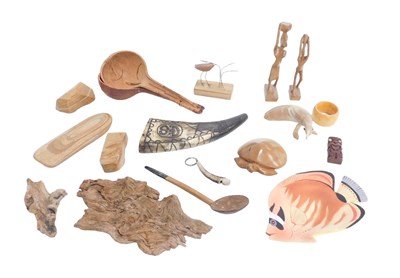 Lot 619 - Various treen, Southsea style and other treen,...
