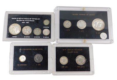 Lot 139 - Various coins, in plastic packs, to include...