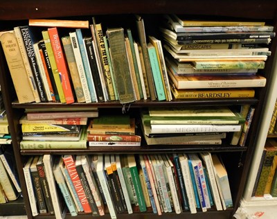 Lot 841 - Various books, art related, fiction and others,...