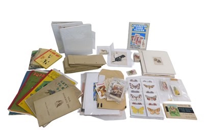 Lot 979 - Various cigarette trading and other cards, a...