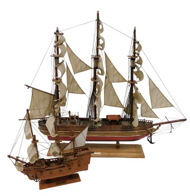 Lot 1010 - A 20thC table top model of the Mayflower, with...