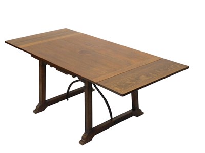 Lot 1018 - An early 20thC oak draw leaf table, of...