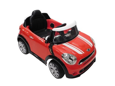 Lot 1130 - A child's battery powered Mini Paceman Cooper...